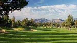 Discover Eagle Crest Resort in Redmond