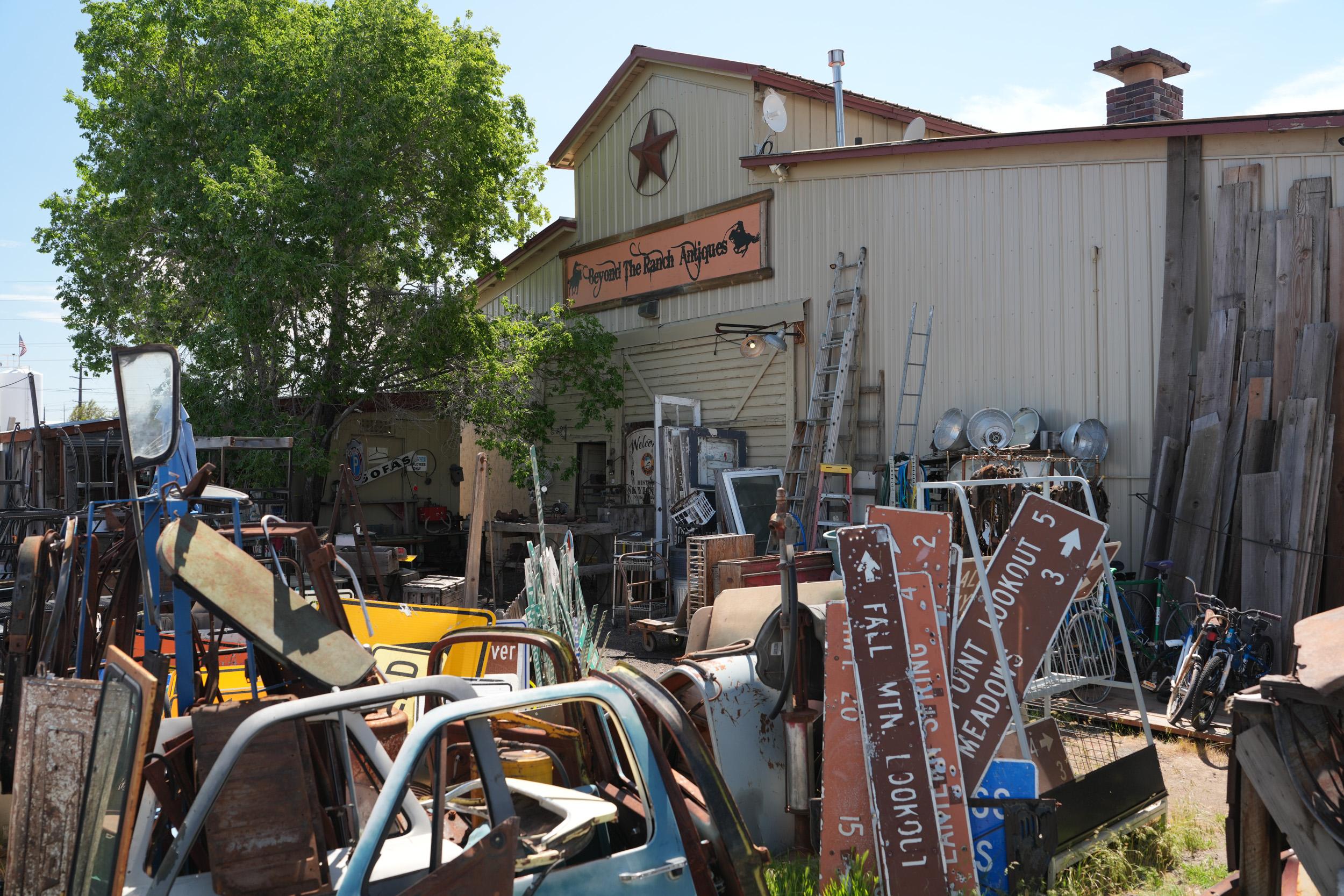 Antique shops redmond Oregon