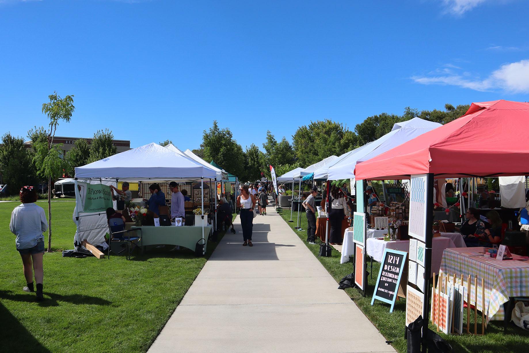 Specialty Markets & Farms