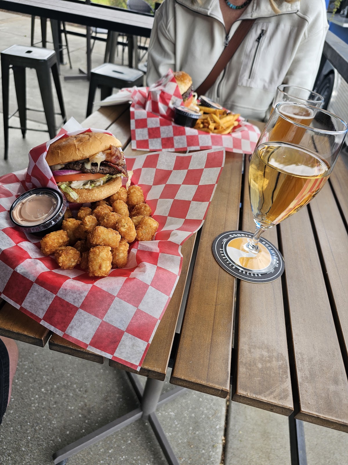 The Burger Cart - Photo 4